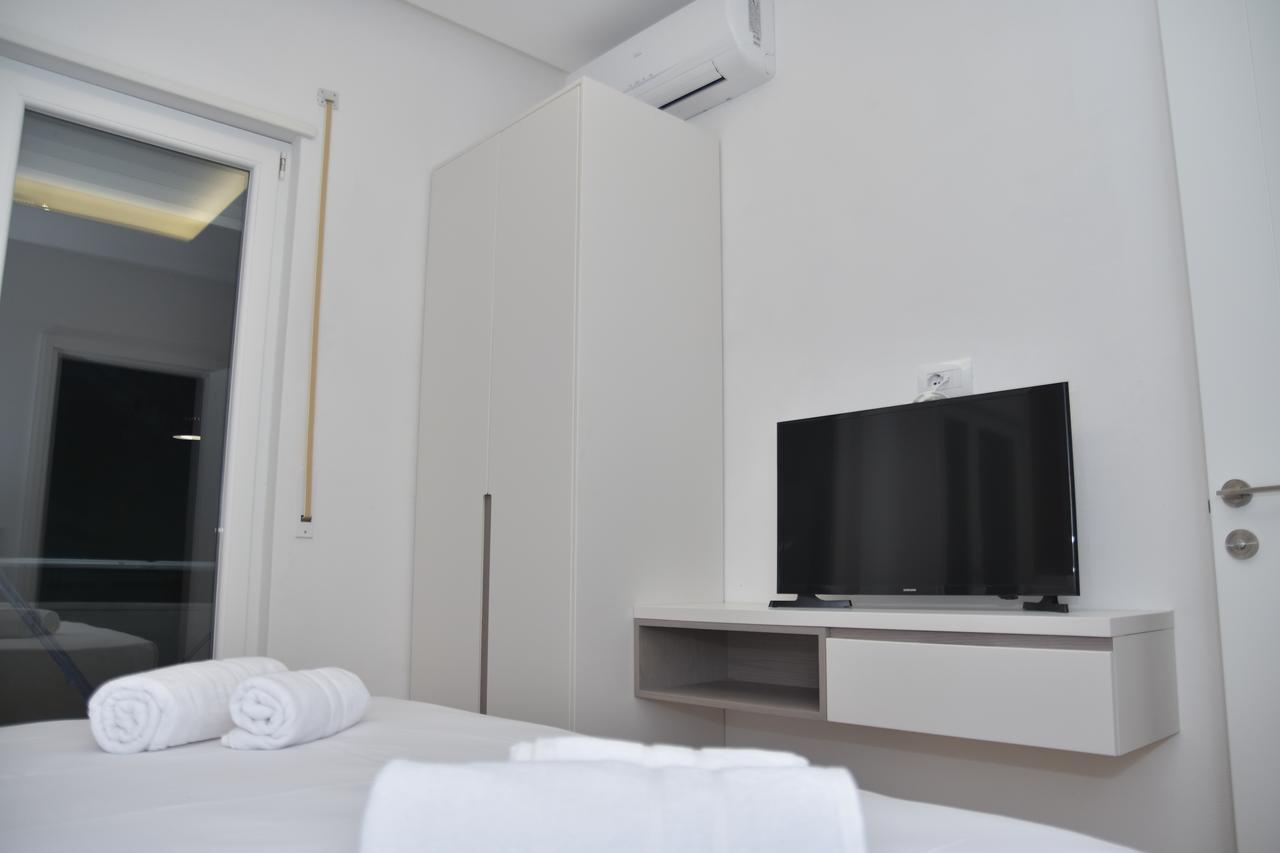 Airen Hotel Velipoja Kültér fotó